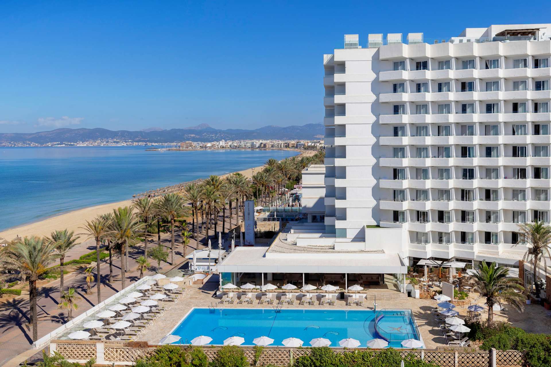 découvrez les meilleures options d'hébergement à majorque, de l'hôtel de luxe aux charmants appartements en bord de mer. profitez d'un séjour inoubliable sur cette magnifique île méditerranéenne, idéale pour les amoureux de la nature, les familles et les couples en quête de romance.