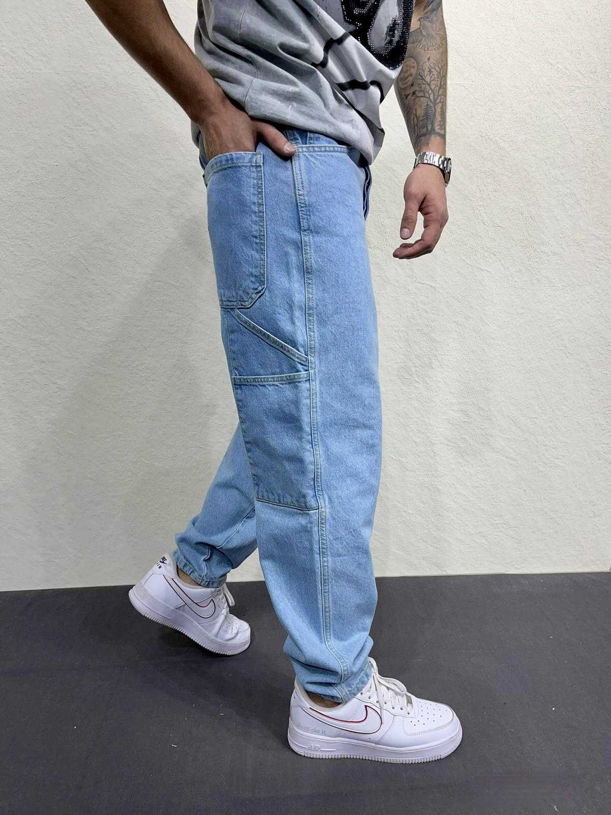 découvrez notre sélection tendance de jeans pour hommes en 2025. alliant style et confort, ces pièces incontournables s'adaptent à toutes les occasions. explorez les dernières nouveautés et trouvez le jean parfait qui mettra en valeur votre style unique.