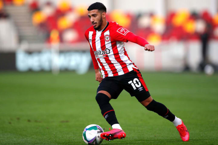 découvrez l'histoire des joueurs emblématiques de brentford, leurs contributions mémorables et l'impact qu'ils ont eu sur le club. revivez les moments forts et plongez dans l'héritage de ces légendes du football.