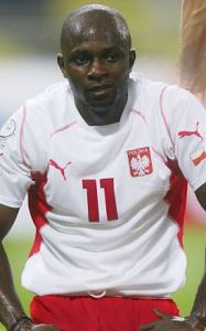 découvrez les joueurs légendaires du football polonais qui ont marqué l'histoire du sport avec leur talent exceptionnel et leurs exploits mémorables. plongez dans l'univers des icônes du ballon rond polonais, de leurs parcours inspirants et de leur contribution au football mondial.