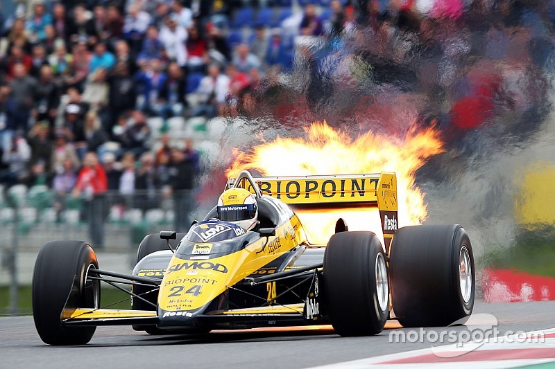 Les 10 légendes de la Formule 1 qui ont marqué l'histoire - plare. découvrez les légendes de la formule 1, des pilotes emblématiques aux courses mémorables qui ont marqué l'histoire de ce sport fascinant. plongez dans l'univers des champions et revivez leurs exploits sur les circuits du monde entier.
