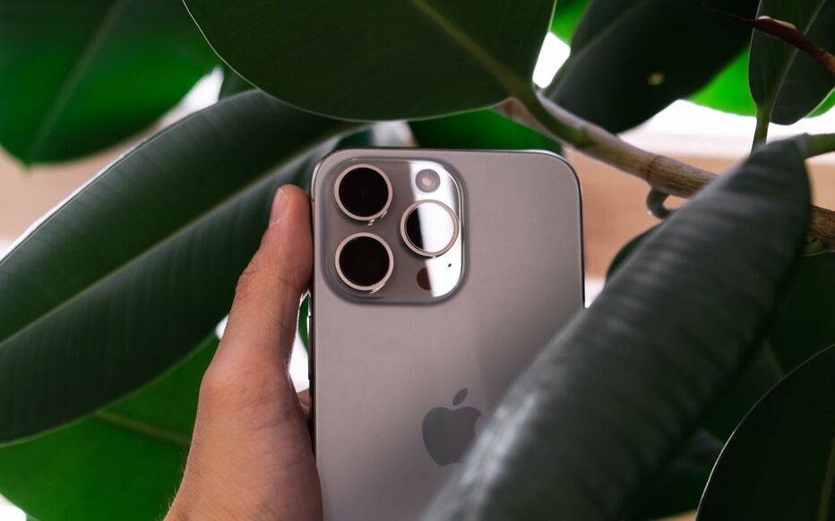découvrez notre sélection des meilleures plateformes pour acheter des iphones reconditionnés. profitez de conseils avisés, de comparatifs et des meilleures offres pour acquérir un smartphone de qualité à prix réduit.