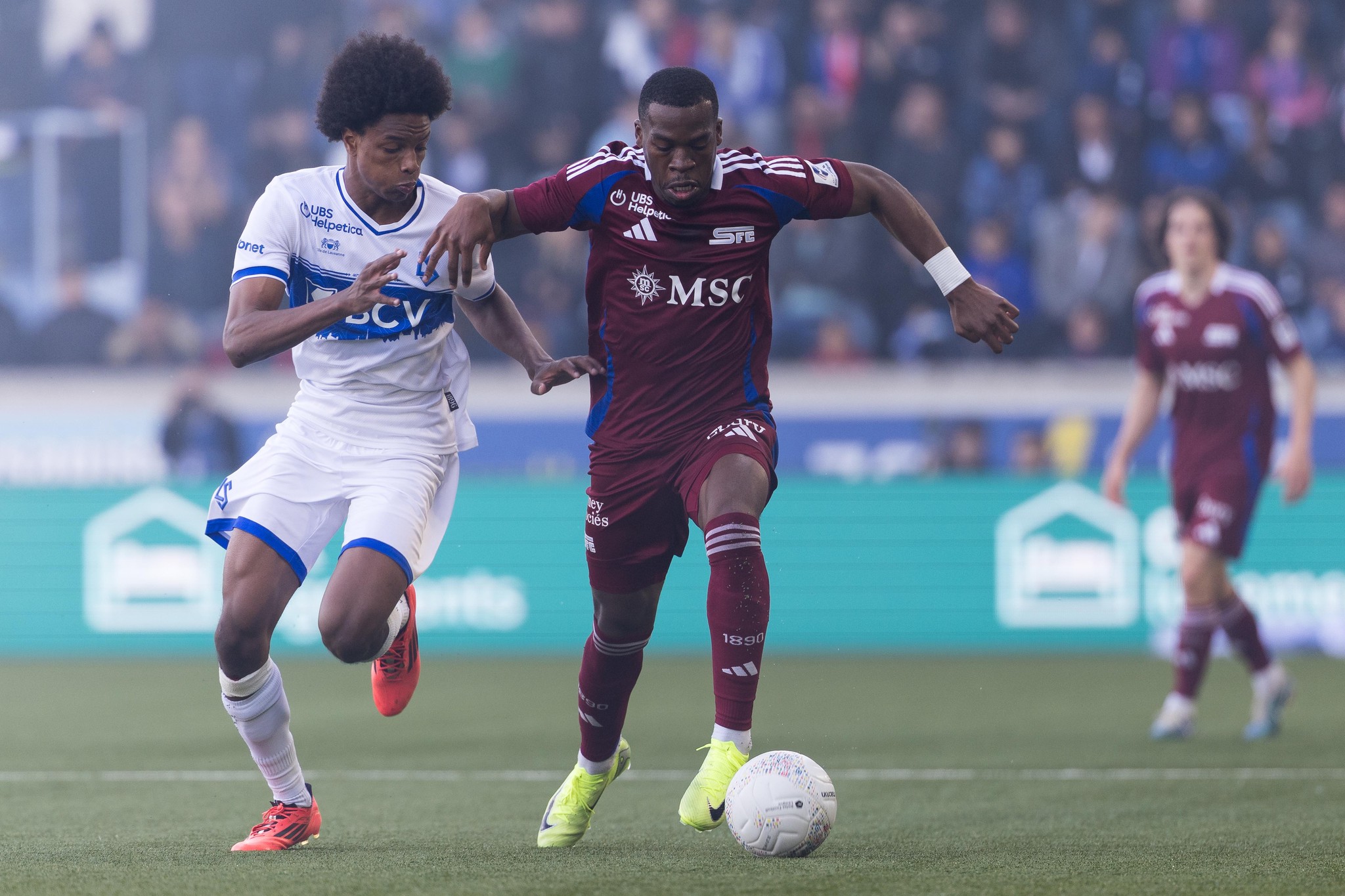 Les 10plus grands footballeurs suisses de tous les temps - plare. découvrez les meilleurs footballeurs suisses qui ont marqué l'histoire du football, leurs performances exceptionnelles, et leur impact sur le sport aux niveaux national et international.