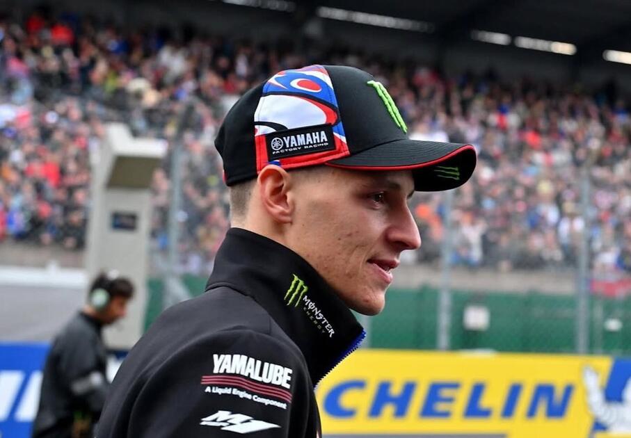 découvrez notre sélection des meilleurs pilotes motogp, mettant en avant leurs performances, palmarès et styles de conduite uniques. plongez dans l'univers de la vitesse et de la compétition au sein de la motogp.