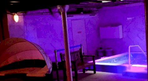 découvrez les meilleurs saunas gay à paris, des espaces accueillants et relaxants où vous pouvez profiter d'une ambiance chaleureuse, de soins de bien-être et de rencontres. que vous soyez en visite ou résident, plongez dans l'univers vibrant de la communauté lgbtq+ parisienne.