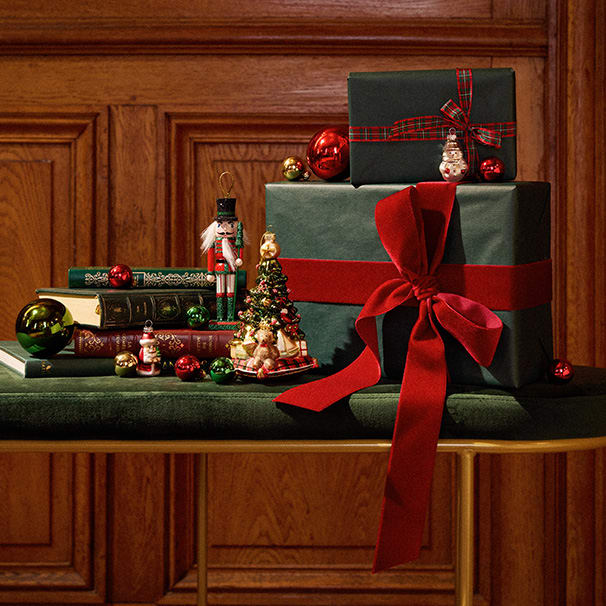 Les 10 sites incontournables pour une décoration de Noël réussie - plare. découvrez les meilleurs sites déco noël pour créer une atmosphère festive et chaleureuse chez vous. trouvez des idées originales, des inspirations et des astuces pour embellir votre intérieur avec des décorations de noël uniques.