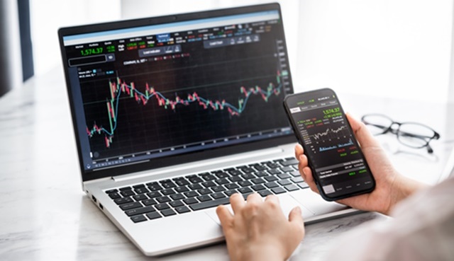 Les 10 plateformes de trading incontournables pour les novices en Forex - plare. découvrez notre sélection des meilleures plateformes de trading forex. comparez les fonctionnalités, les frais et les avis pour choisir celle qui convient le mieux à vos besoins de trading et maximisez vos profits sur le marché des devises.