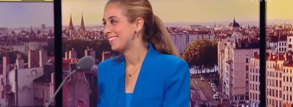 Découvrez les coulisses de la vie privée et familiale d'Anne-Charlène Bezzina et de son partenaire - plare. découvrez l'univers intime d'anne-charlène bezzina à travers sa vie privée. plongez dans son parcours, ses passions et ses moments de vie, révélant ainsi la personne derrière la personnalité publique.