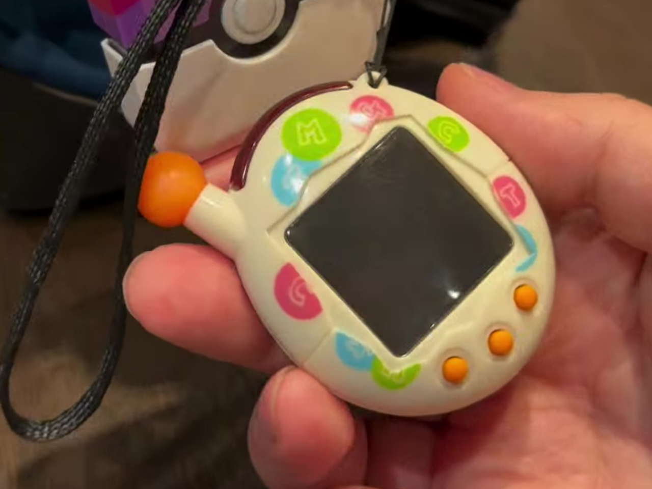 1751380510 501 Decouvrez le DIY Ultime Transformez Votre Camera en Tamagotchi - plare.