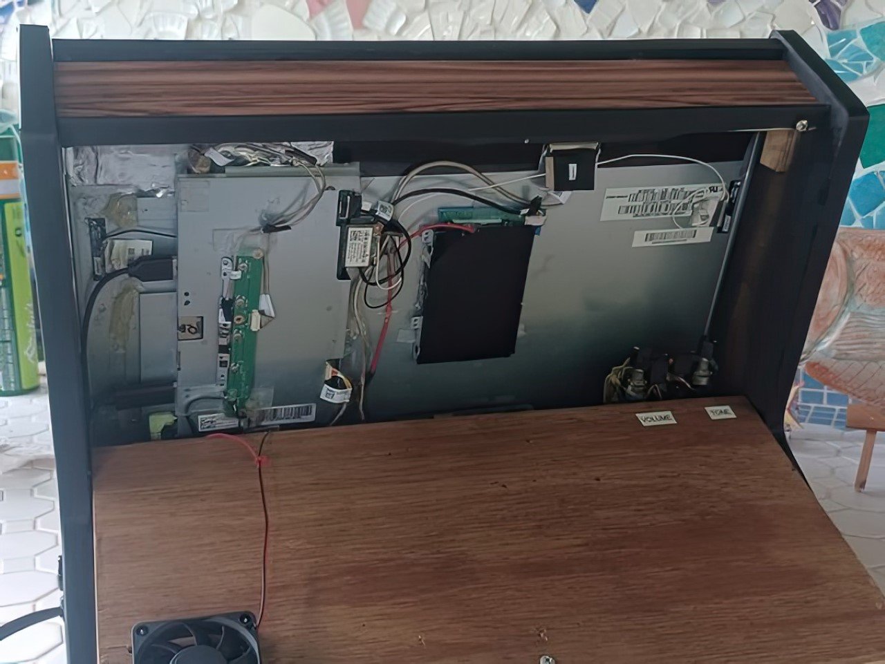 1751417698 731 Transformez votre E waste Lincroyable metamorphose dun Dell Inspiron en - plare.