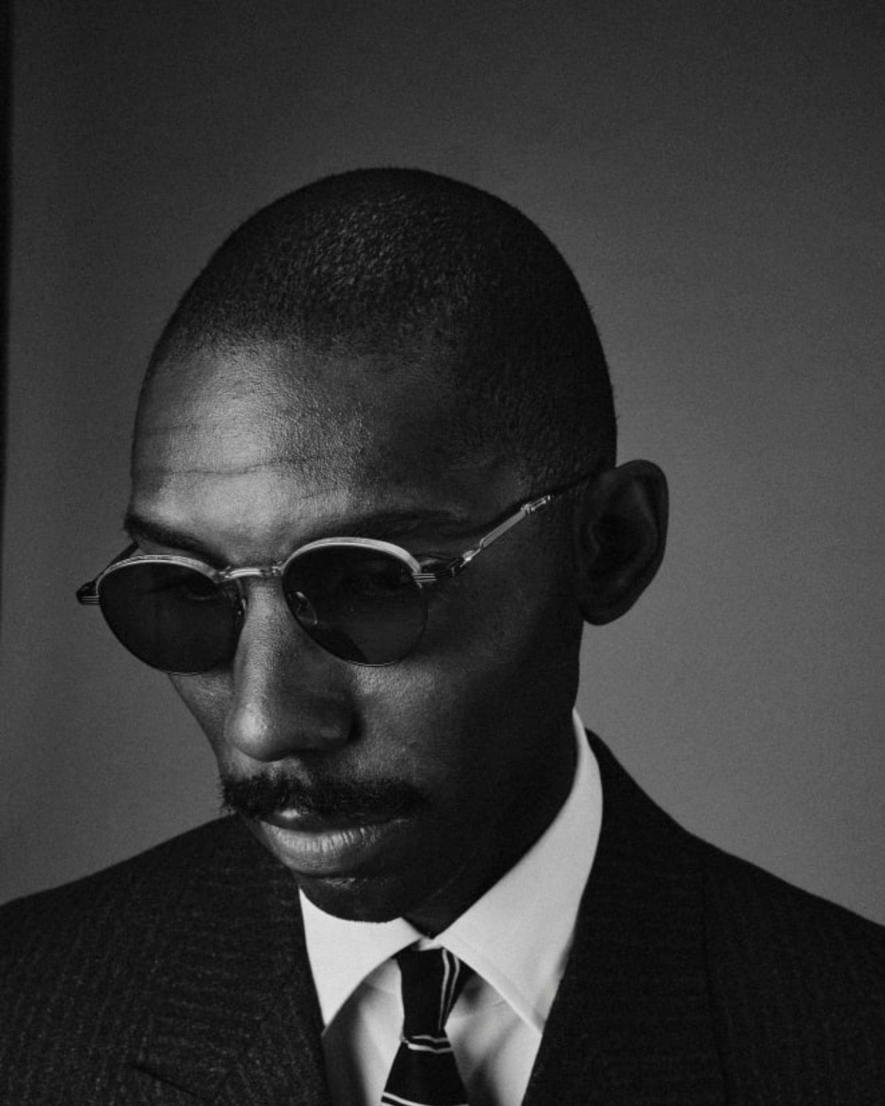 1751451171 964 Decouvrez la nouvelle collection de lunettes pliables elegantes de Jacques - plare.