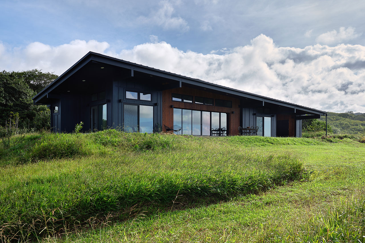 1751808808 11 Decouvrez ce Luxe Ecoresponsable Une Maison Moderne et Minimale - plare.