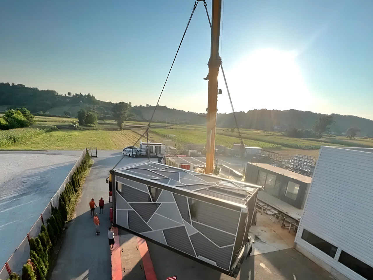 1751844787 415 Decouvrez le DQ Tower La Revolution des Tiny Homes - plare.
