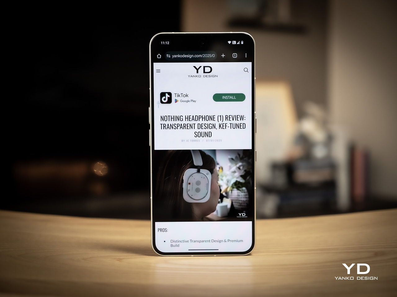 1751981281 196 Decouvrez le Nothing Phone 3 Le Smartphone Revolutionnaire qui - plare.