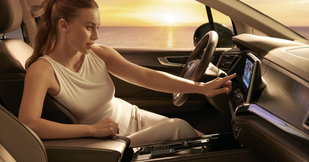 Les adaptateurs astucieux de Getpairr pour Android Auto et CarPlay sont en promotion