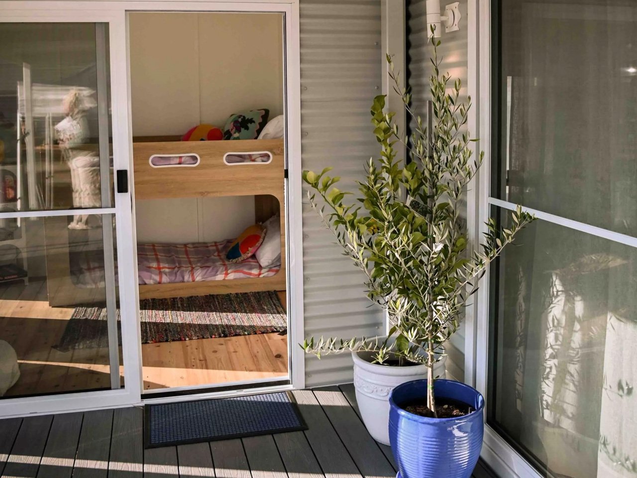 1752105962 839 Decouvrez la Tiny Home de Luxe a Deux Remorques - plare.