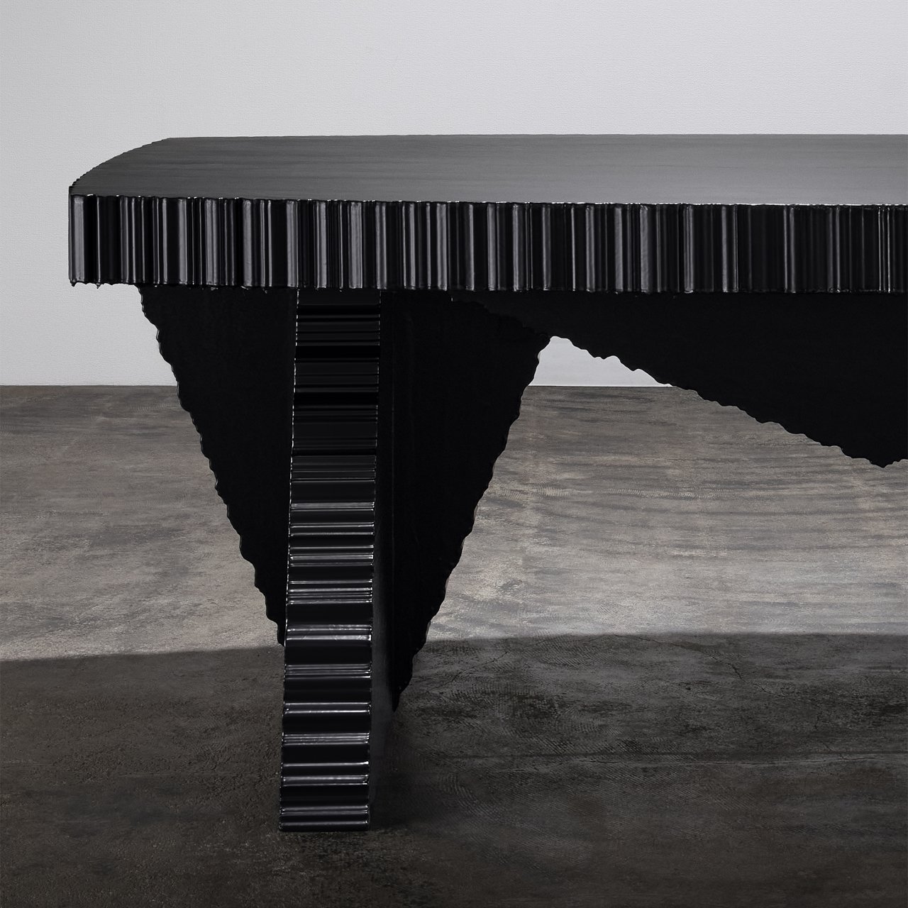 1752501657 47 Decouvrez Comment la Table VNTA de Yuta Takahashi Transforme le - plare.