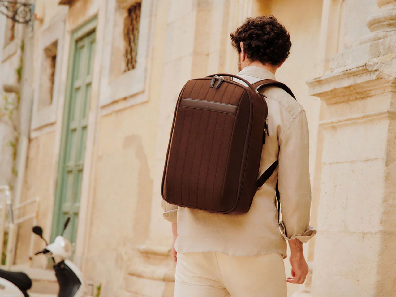 1752677133 450 Decouvrez le Sac a Dos 72 Heures de Carl Friedrik - plare.