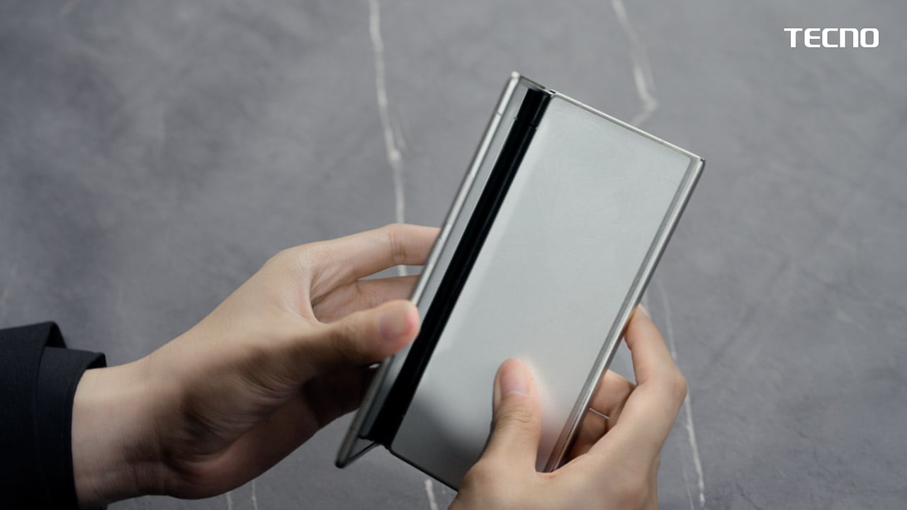 1752755079 43 Decouvrez le TECNO PHANTOM Ultimate G Fold le smartphone - plare.
