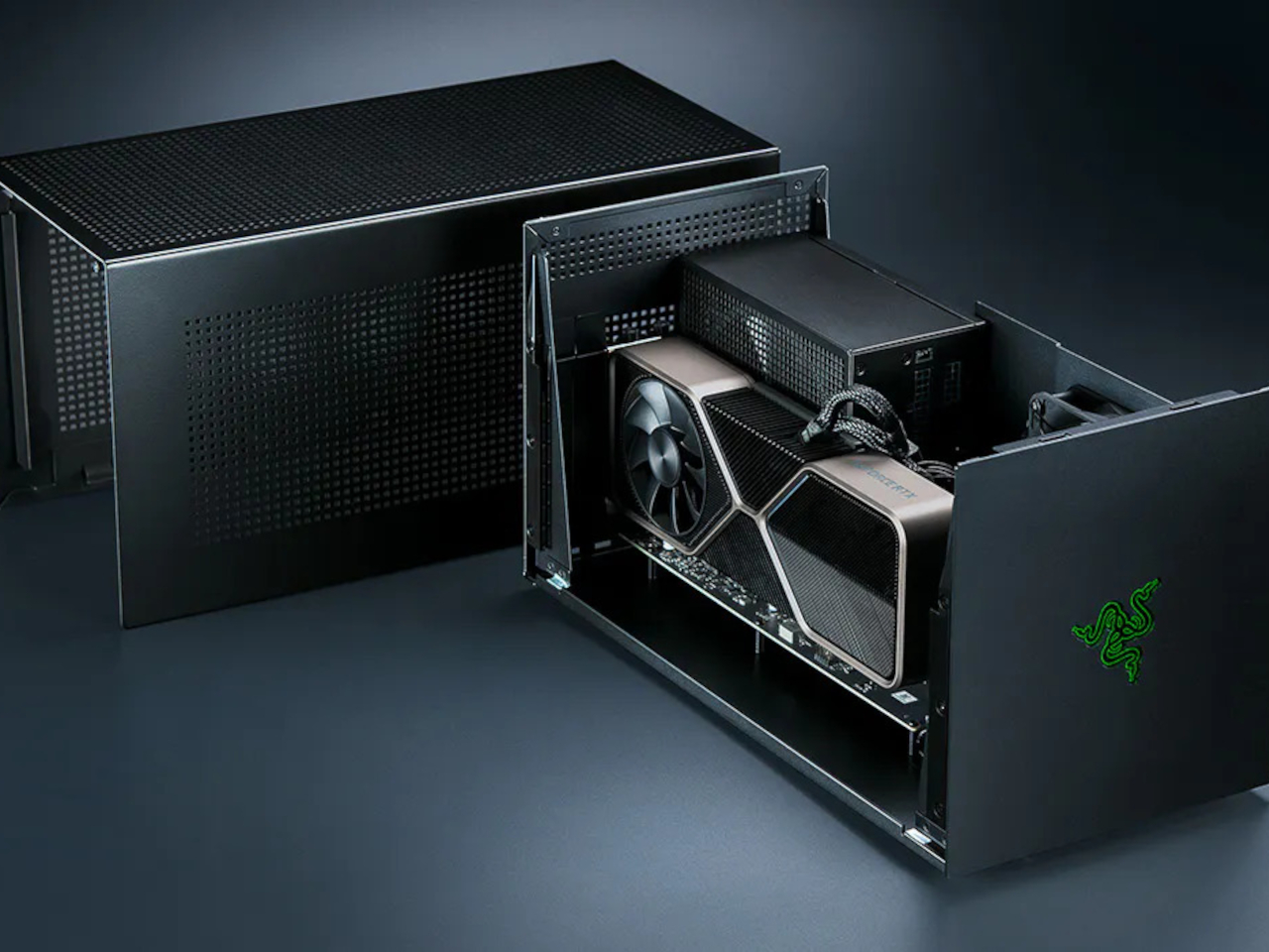 1752769728 98 Decouvrez le Razer Core X V2 lEnceinte eGPU qui - plare.