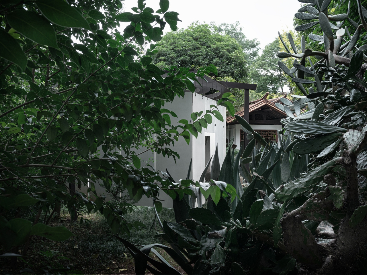 1753107694 863 Decouvrez le Round Pavilion Le Refuge Secret de Suzhou - plare.