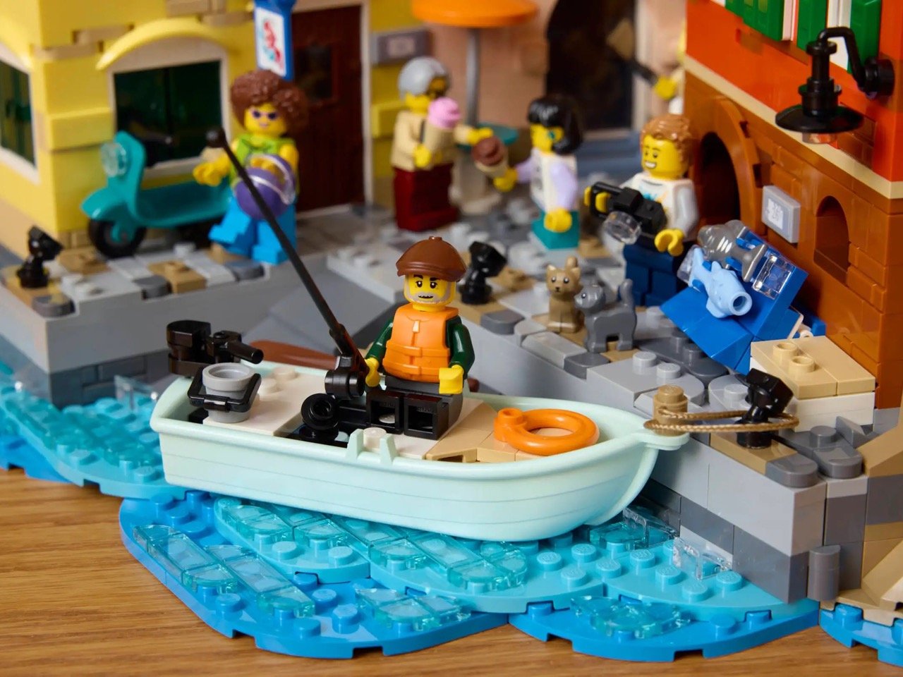 1753300482 603 Decouvrez le Set LEGO de la Cote dAzur 3251 - plare.