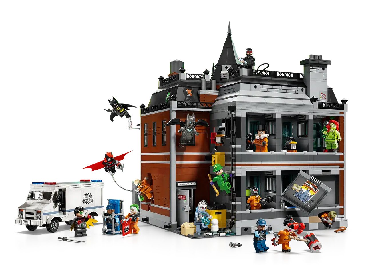 1753472874 156 Decouvrez le Nouvel Enorme Set LEGO dArkham Asylum Plongez - plare.