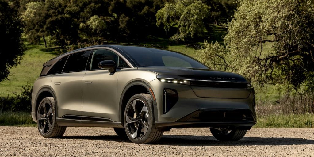 Lucid-Gravity-SUV