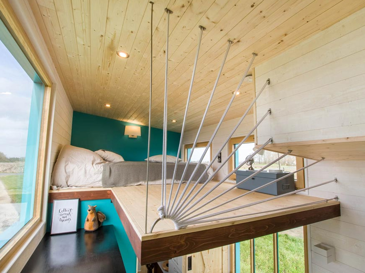 1753716385 607 Decouvrez Ce Tiny Home Turquoise Avec Nook Pour Chiens - plare.