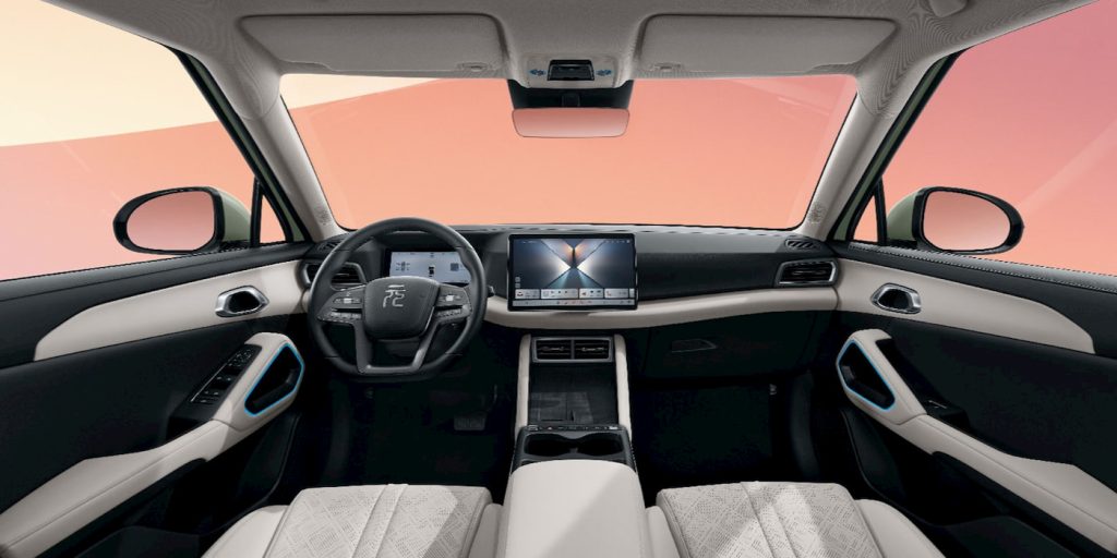 BYD réduit le prix de son modèle 'Pilot' à 9 000 € - plare. BYD-Yuan-Up-interior