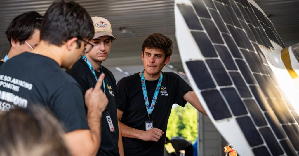 Electrek FSGP 2025 : nouvelles équipes et voitures innovantes, l’esprit solaire demeure intact