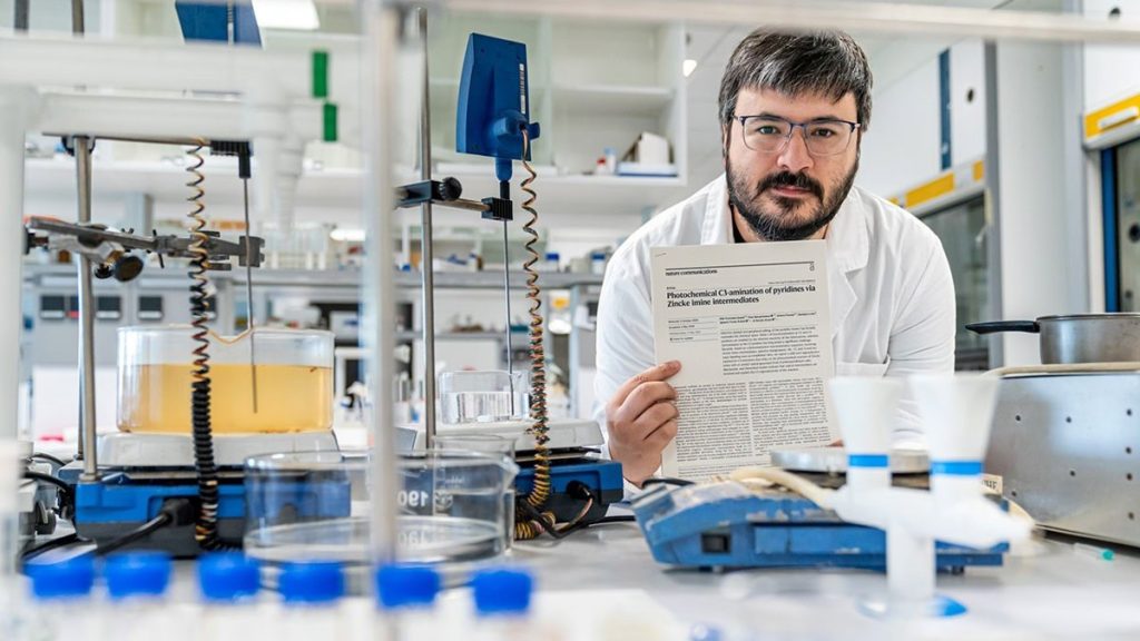 Avancées remarquables des jeunes chercheurs en chimie en Espagne : un regard sur l’innovation scientifique