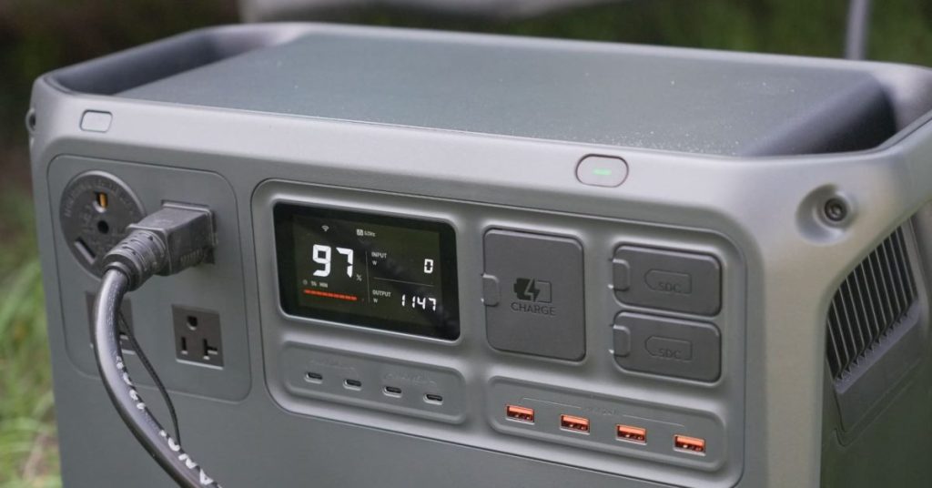 DJI dévoile une station d’alimentation robuste et puissante pour vos aventures en extérieur