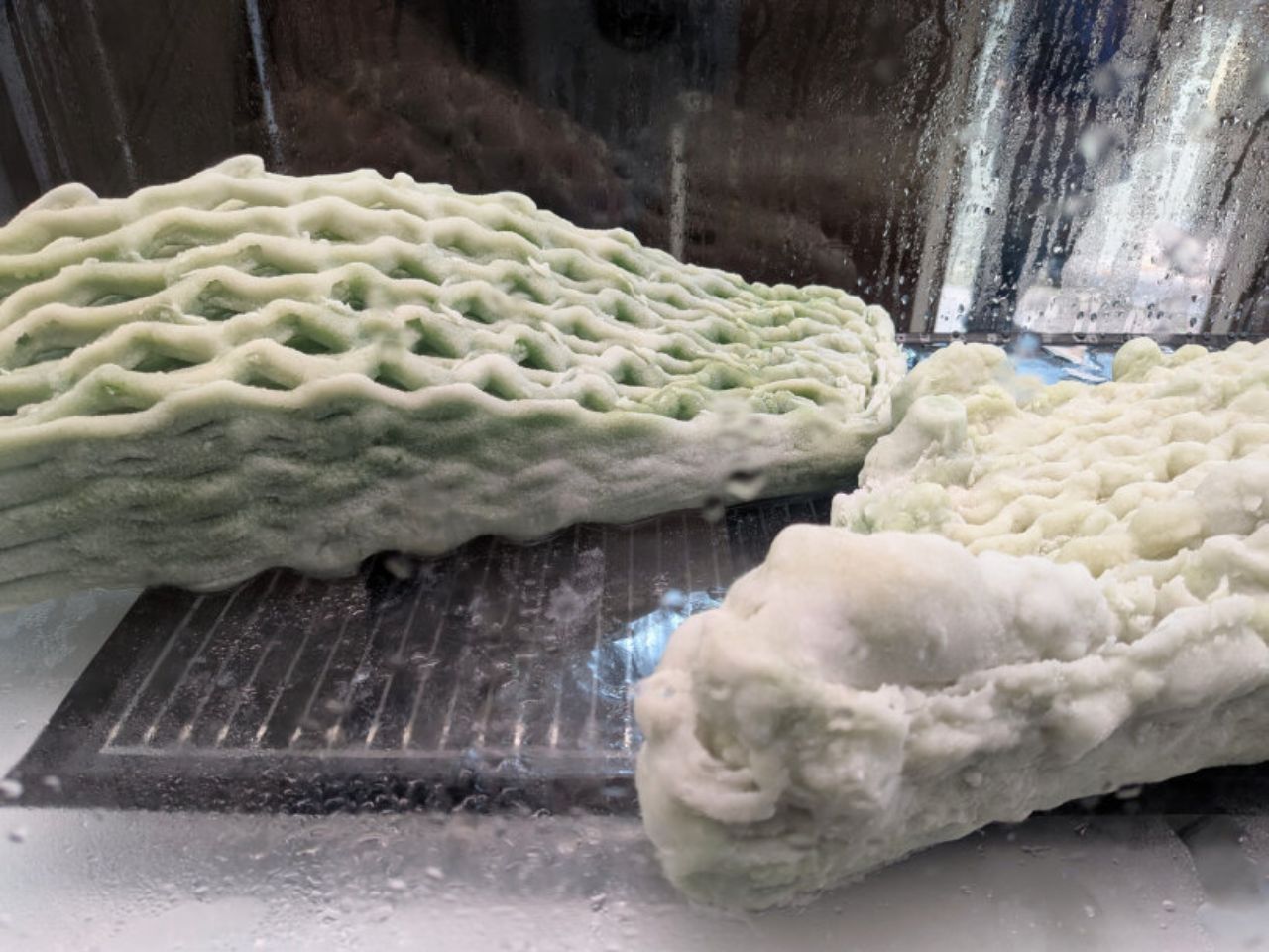 Decouvrez ce Batiment Vivant qui utilise du bio ciment absorbant le - plare.