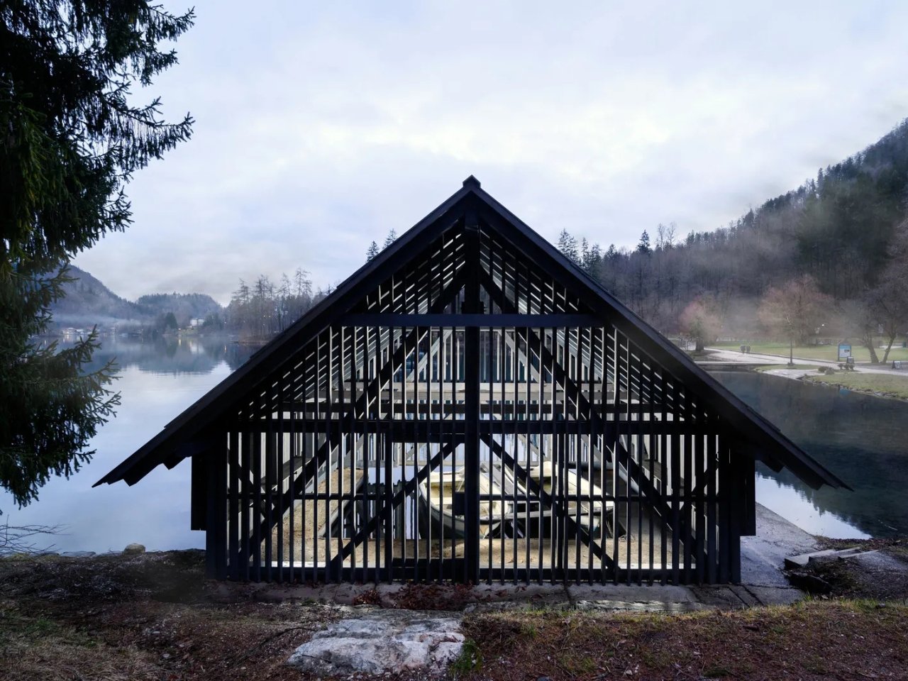Decouvrez comment un charmant cabanon traditionnel au bord du lac - plare.