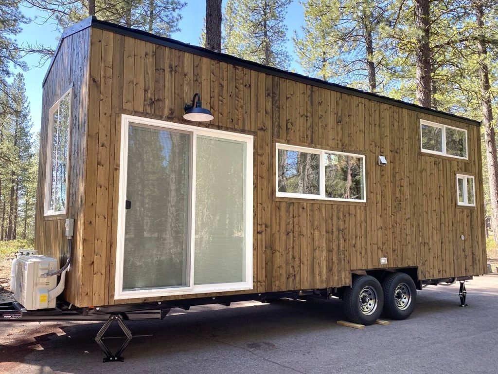 Découvrez le Confort Abordable et le Design Moderne d’une Tiny House Meublée à Seulement 110k !