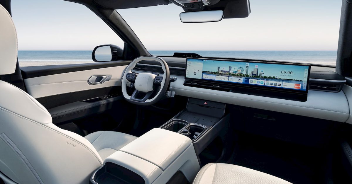 Hyundai Elexio EV interior - plare.