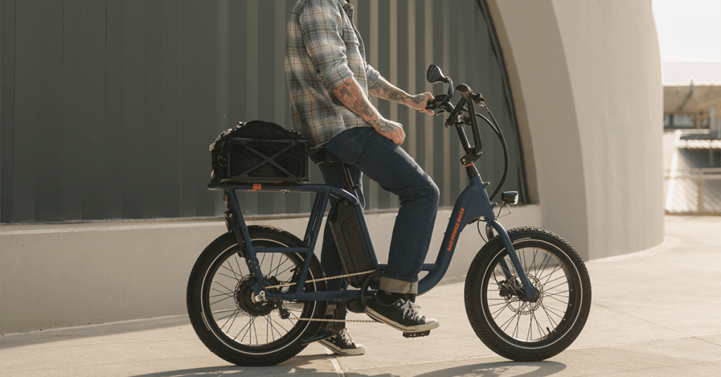 Les vélos électriques Rad Power RadRunner avec des packs à partir de 1 274 €
