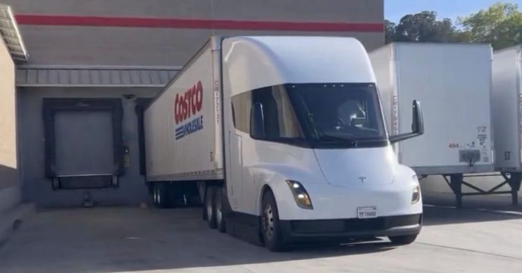 Tesla Semi : l’efficacité améliorée lors d’un test de camionnage de 4 494 miles en trois semaines