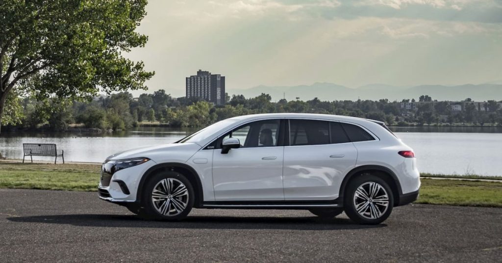 Un autre constructeur automobile réduit les prix de ses véhicules électriques, offrant des remises supérieures à 13 000 €.