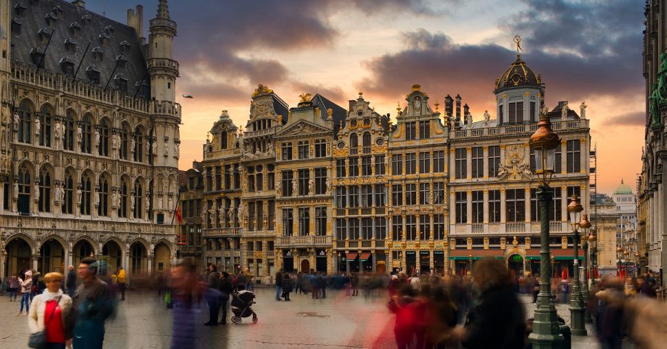 Les 10casinos terrestres incontournables en Belgique - plare. découvrez les meilleurs casinos en belgique, avec une offre variée de jeux, des bonus attractifs et une ambiance unique. plongez dans l'univers du jeu et profitez d'une expérience inoubliable dans les plus prestigieux établissements du pays.