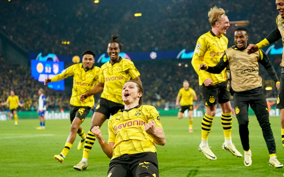 Les 10 icônes intemporelles du Borussia Dortmund - plare. découvrez notre collection d'icônes borussia dortmund ! plongez dans l'univers du célèbre club avec des images emblématiques et des designs uniques qui célèbrent l'esprit et la passion des fans. parfait pour les supporters de tous âges.