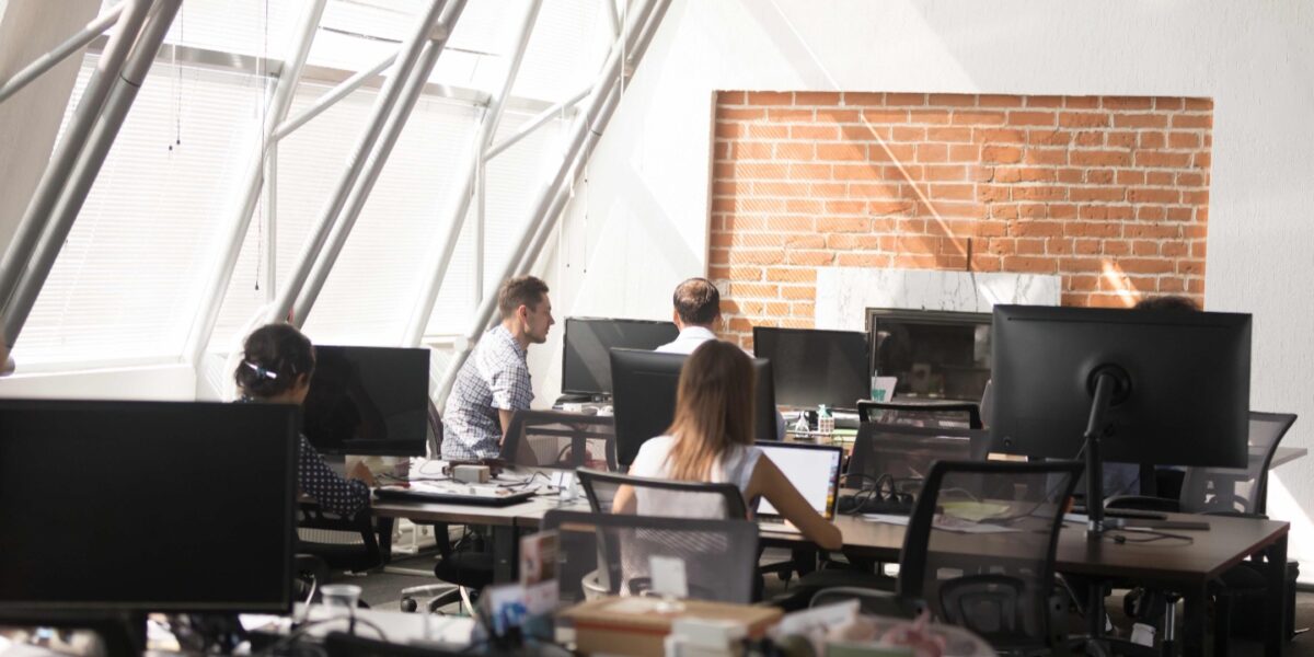 découvrez les dernières tendances et actualités sur les licenciements dans le secteur technologique. analyse des impacts sur l'industrie, conseils pour les professionnels touchés et perspectives d'avenir.