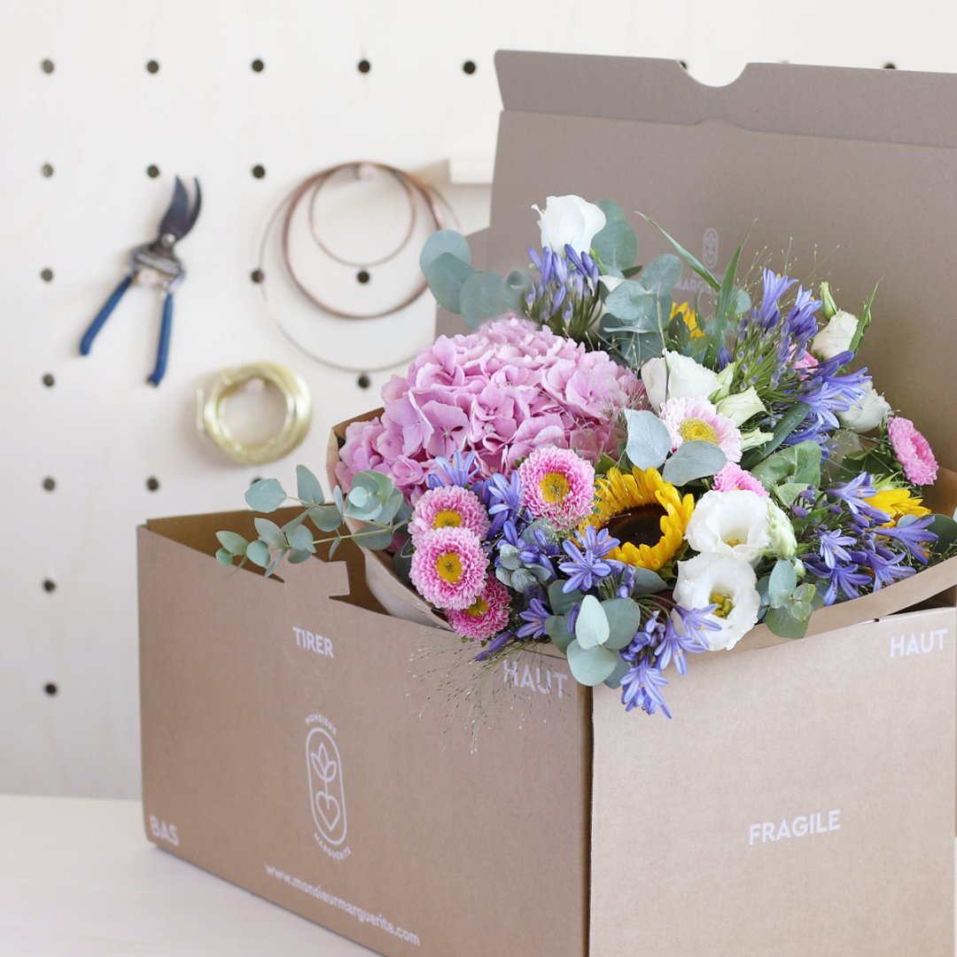 Les 10des plateformes de livraison de fleurs directement chez vous - plare. découvrez notre service de livraison de fleurs rapide et fiable. offrez des bouquets frais et colorés pour toutes les occasions, livrés directement à votre porte. faites plaisir à vos proches avec des créations florales de qualité, disponibles en quelques clics.