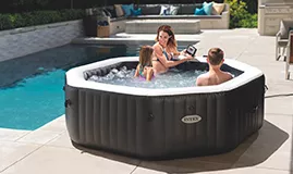 Les 10 marques incontournables de piscines hors sol - plare. découvrez notre guide complet sur les meilleures marques de piscines hors sol. comparez les caractéristiques, les prix et les avis pour trouver la piscine idéale qui embellira votre jardin et vous offrira des moments de détente inoubliables cet été.