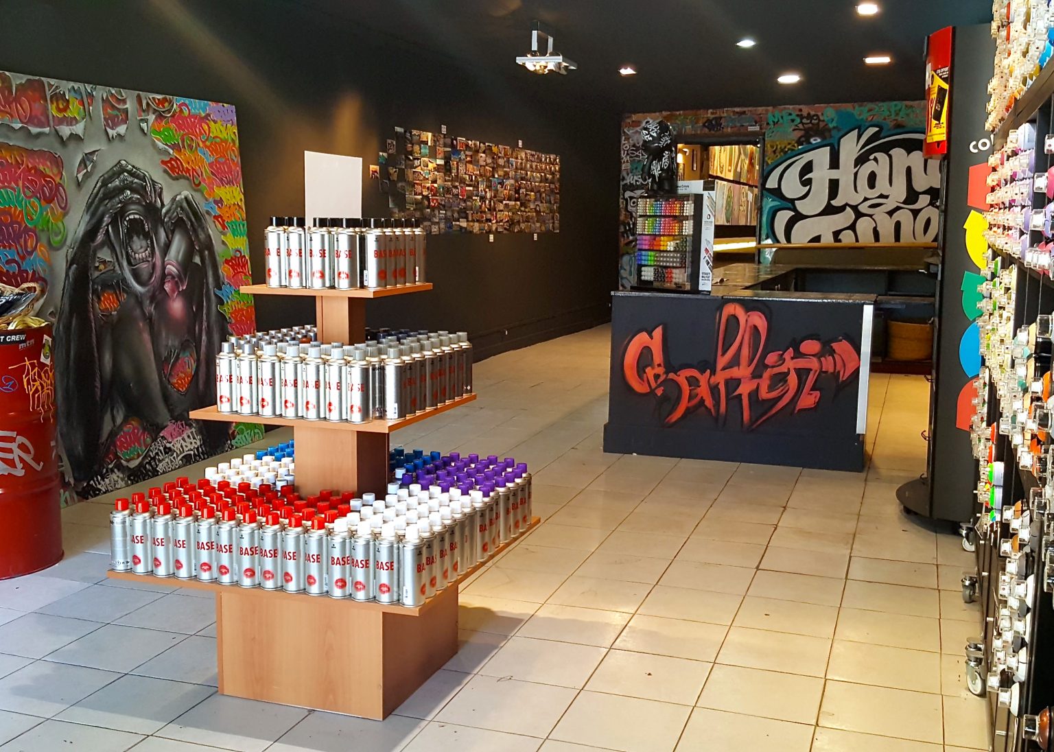 Les 10 meilleures boutiques de peinture en ligne découvrez notre sélection des meilleures boutiques de peinture pour dénicher les produits adaptés à tous vos projets créatifs. que vous soyez un artiste en herbe ou un passionné de décoration, trouvez les couleurs, pinceaux et fournitures idéales pour donner vie à vos idées.