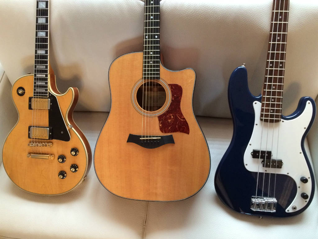 Les 10 meilleures plateformes pour acquérir votre guitare idéale - plare. découvrez notre guide des meilleures plateformes pour apprendre la guitare, où vous trouverez les ressources les plus efficaces, des cours variés et des conseils d'experts pour développer vos compétences musicales et tirer le meilleur parti de votre passion.