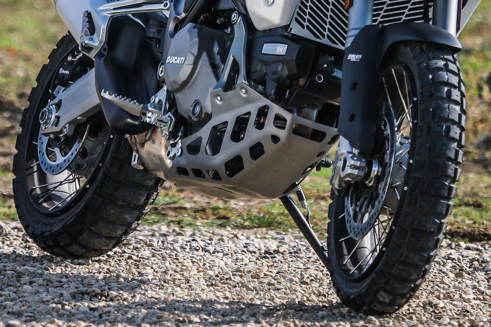 Les 10 meilleurs sites pour acquérir des pneus pour moto et scooter - plare. découvrez notre sélection des meilleurs sites pour acheter des pneus de moto. comparez les prix, trouvez des avis d'experts et choisissez le pneu idéal pour votre véhicule afin d'assurer sécurité et performance sur la route.