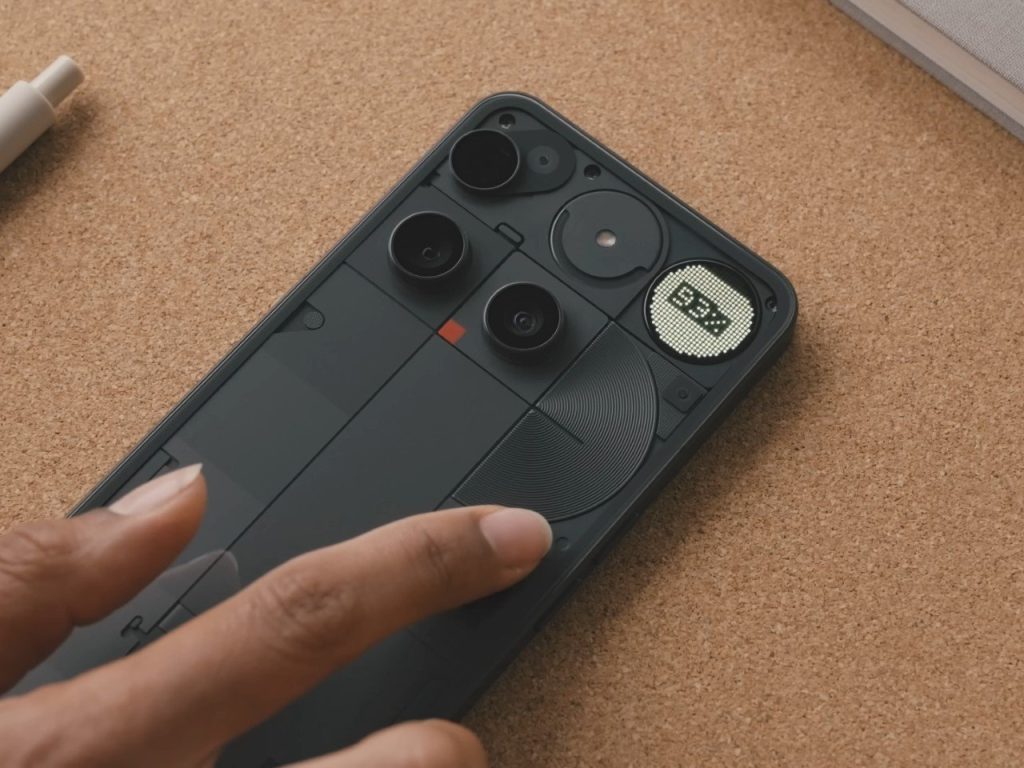 Comment le ‘Glyph Matrix’ pourrait révolutionner notre quotidien et donner naissance à un App Store incontournable !