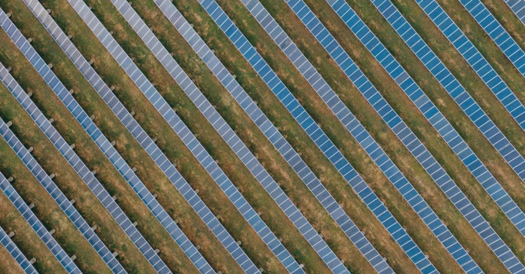 Un parc solaire de 900 millions de dollars aux États-Unis alimente entièrement des centres de données